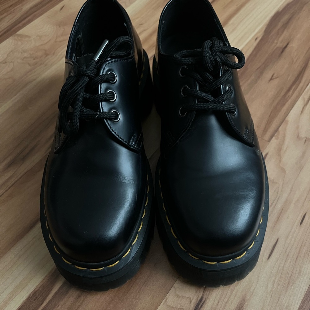 Doc martens platform I think they may be the oxford ones but I’m not sure